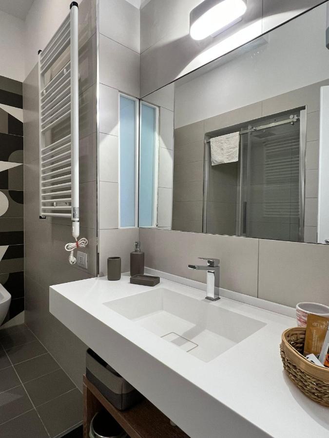 Il Picchio Di Chiaia Hotel Naples Exterior photo