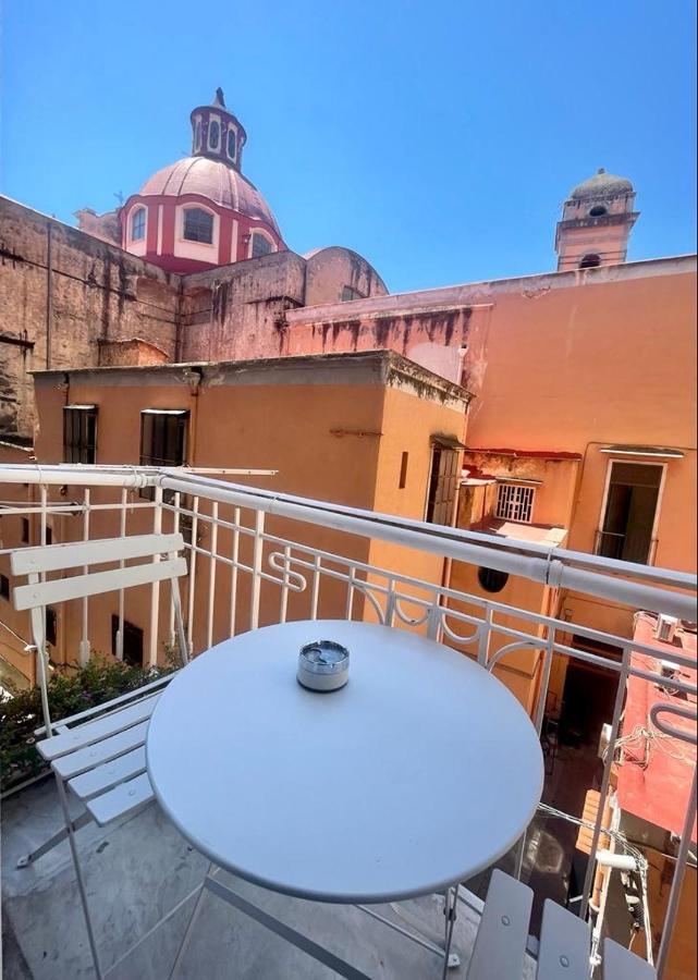 Il Picchio Di Chiaia Hotel Naples Exterior photo