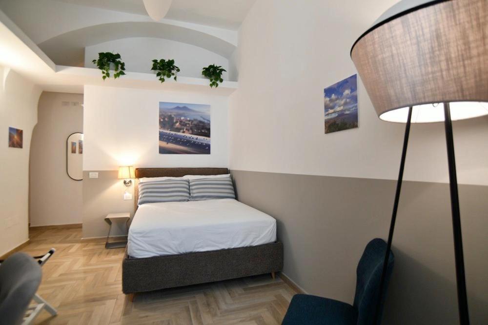 Il Picchio Di Chiaia Hotel Naples Exterior photo